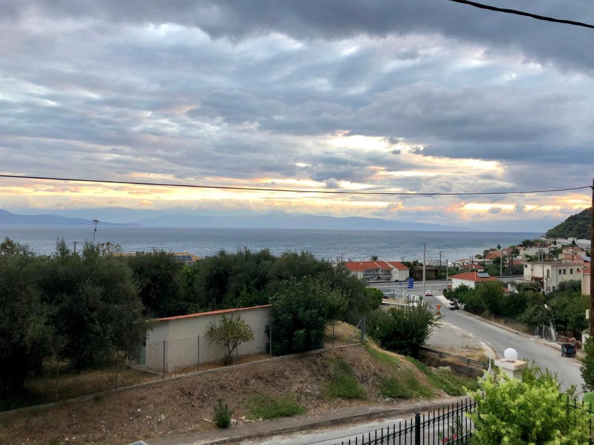 Paralia Platanou Seaview House Buitenkant foto